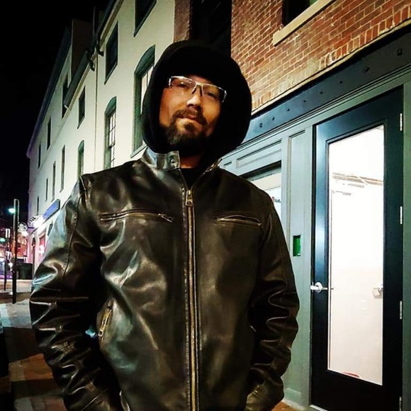 Profile Picture of Michael Zornick (@ziggygts) on Poshmark