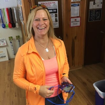 Profile Picture of Bonnie Keith (@BonnieK2400) on Twitter