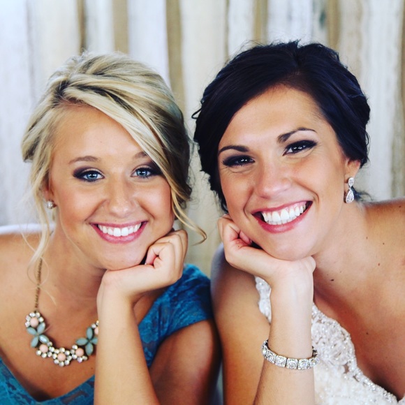 Profile Picture of Courtney Bipes (@chanson5) on Poshmark
