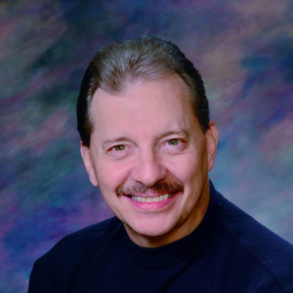 Phil Daigrepont - Poshmark Profile Picture of Phil Daigrepont (@pld90803) on Poshmark