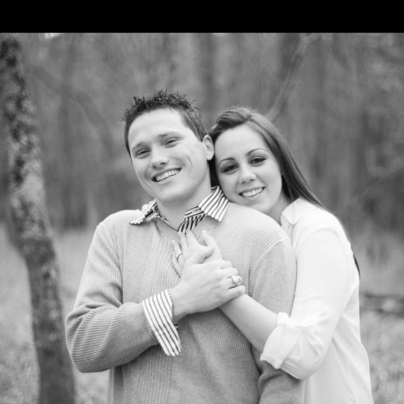 Profile Picture of Jessica Abshire (@jmabshire) on Poshmark