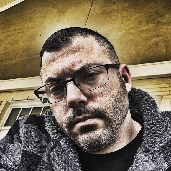 Profile Picture of Paul Macfarlane (@pmac2018) on Poshmark