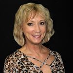 Profile Picture of Heidi Newton Miller (@heidnparadise) on Instagram