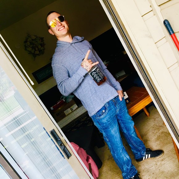Profile Picture of Kolby Walston (@kwalston91) on Poshmark
