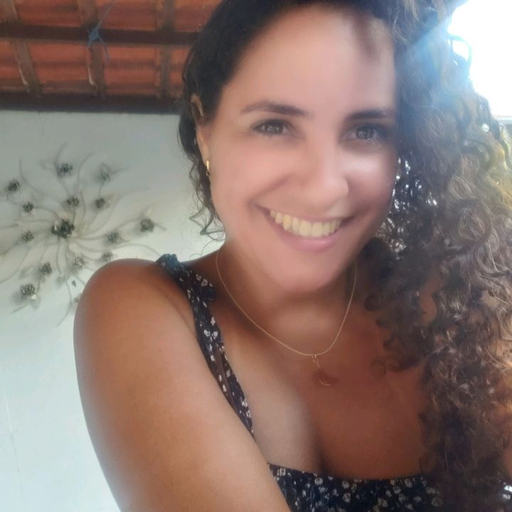 Profile Picture of Priscila Browne (@priscilabrowne) on Tiktok