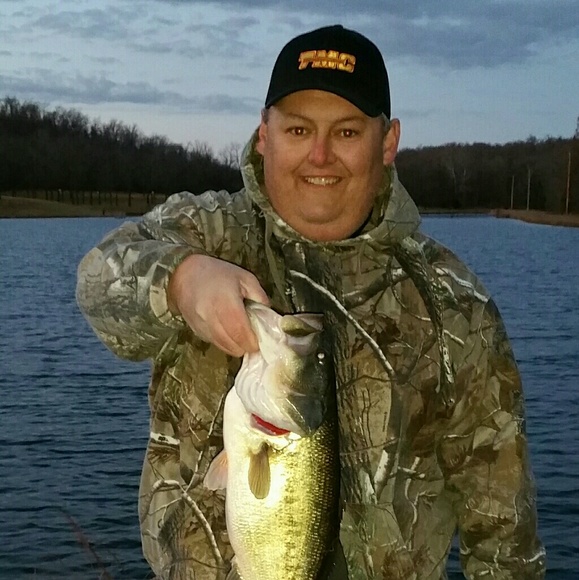 Profile Picture of Brent Lauber (@chasinbigens) on Poshmark