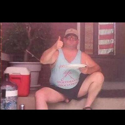 Profile Picture of Clark Roberts (@Shark2529) on Twitter