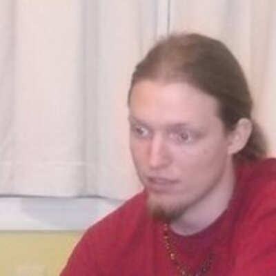 Profile Picture of Dylan Seals (@Minicseals) on Twitter