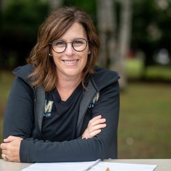 Profile Picture of Sonia Laliberté (@solali) on Poshmark