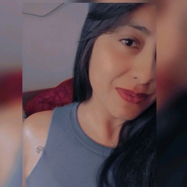 Profile Picture of Hilary27 (@hilarytatiz) on Tiktok