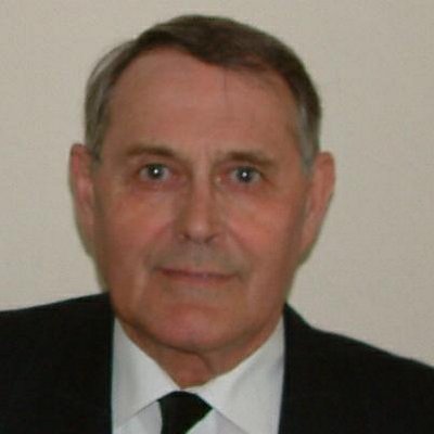 Profile Picture of Tom Stack The Author (@ourtomtom) on Twitter