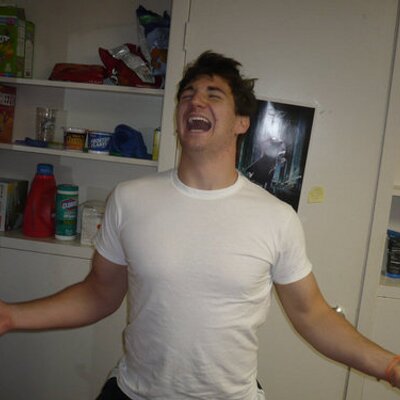Profile Picture of Steven Dorrell (@BrokawBeast) on Twitter