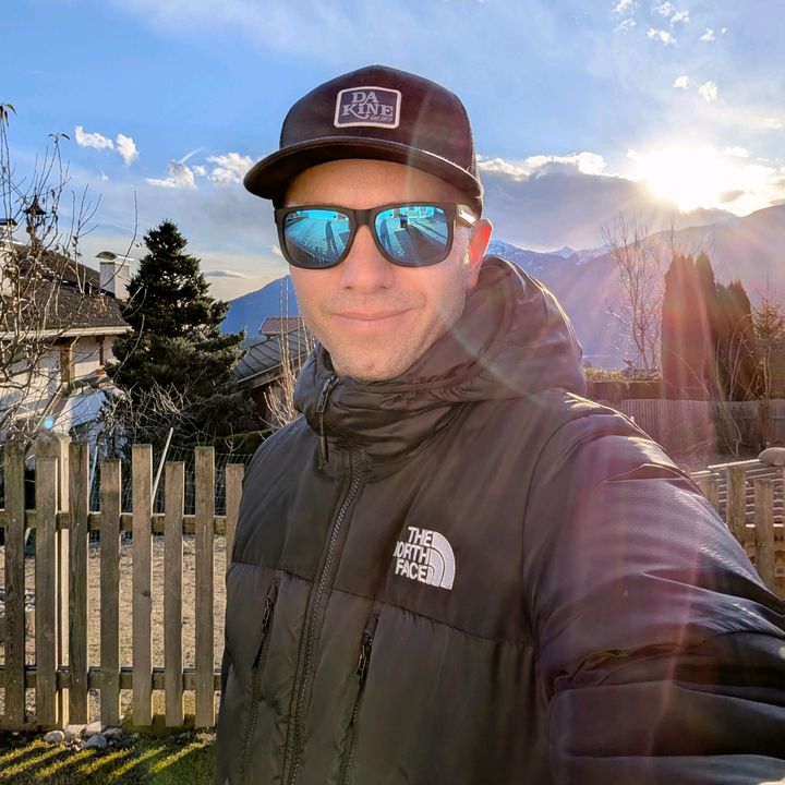 Profile Picture of Thomas Hager (@thager10) on Tiktok