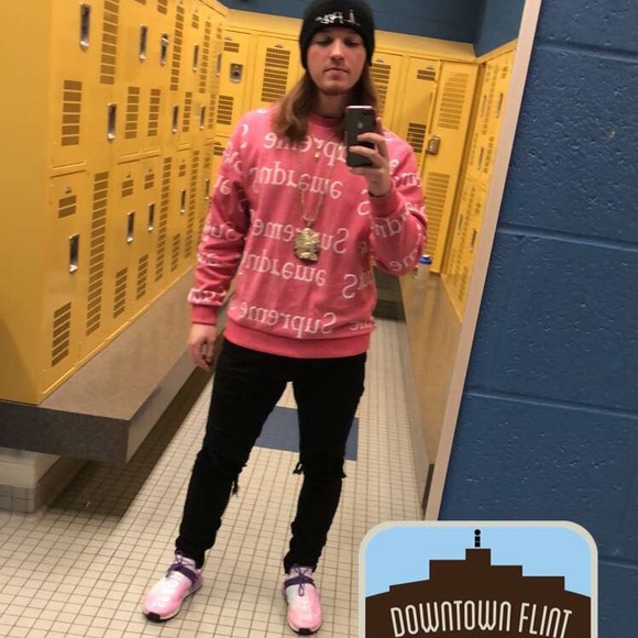 Profile Picture of Michael Hansen (@supremebean14) on Poshmark