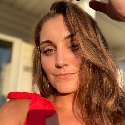 Profile Picture of Kirsten Binegar (@@KirstenBinegar) on Twitter