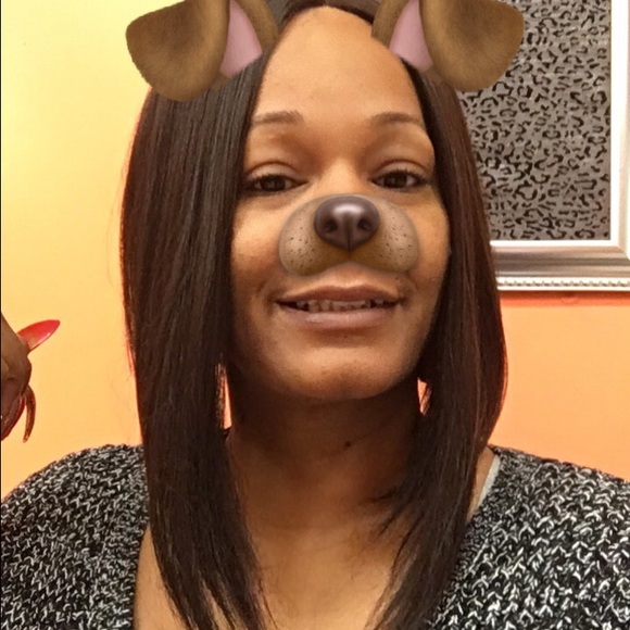 Profile Picture of Latoria Winfert (@mzharmon37) on Poshmark