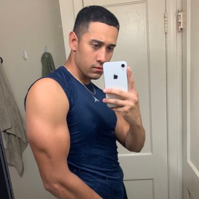 Profile Picture of Jon Zamora (@jonzamora_) on Twitter