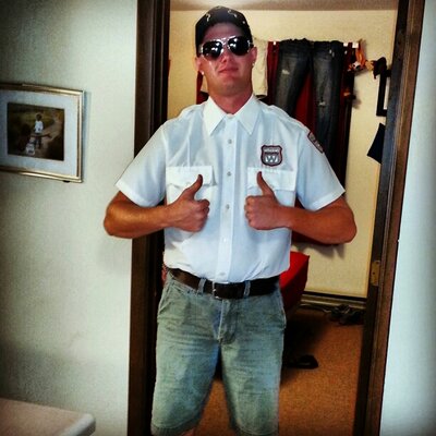 Profile Picture of Clinton Keller (@clinton_keller) on Twitter