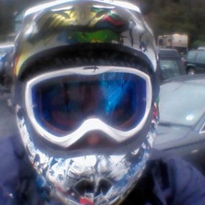 Profile Picture of Simon Brodie (@sibrodie76) on Twitter