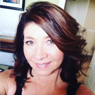 Profile Picture of Joanna Heath (@joannaheath64) on Twitter