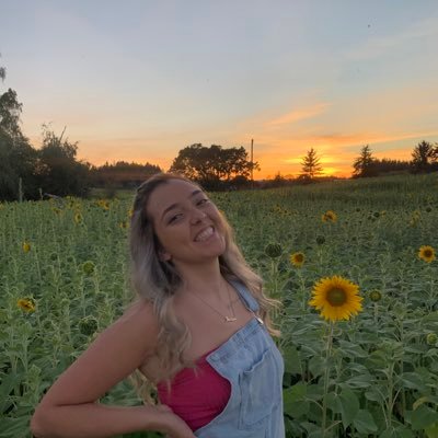 Profile Picture of Cheyenne🌻 (@CheyenneSmith88) on Twitter