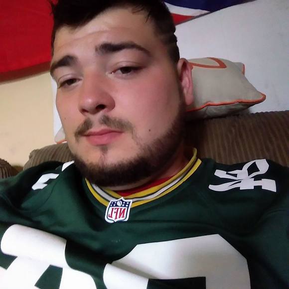 Profile Picture of Steven Twork (@steven_twork62) on Poshmark