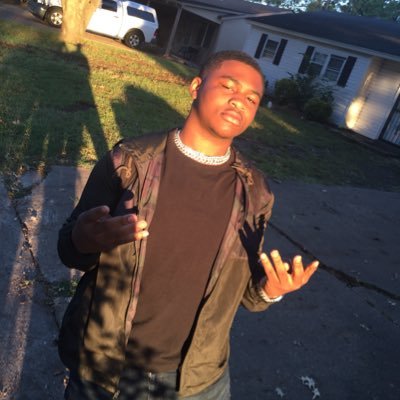 Profile Picture of Lorenzo Hudson (@LorenzoHudson12) on Twitter