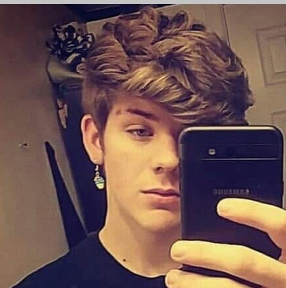 Profile Picture of Tj Birman (@tjbirman) on Poshmark