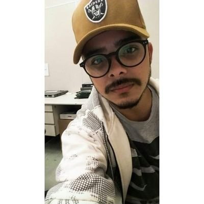 Profile Picture of Ronald Schumacher (@RonaldKissama) on Twitter