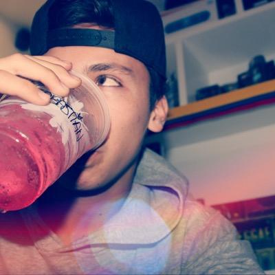 Profile Picture of Sebastian Acevedo (@SebastiaanYT) on Twitter