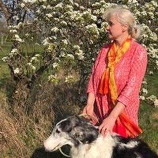 Profile Picture of Svetlana Claude linocuts, (@svetlana_claude) on Instagram