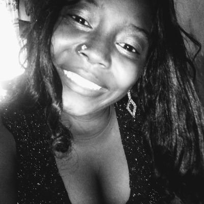 Profile Picture of Anna Peace Solomon (@annakuje1) on Twitter