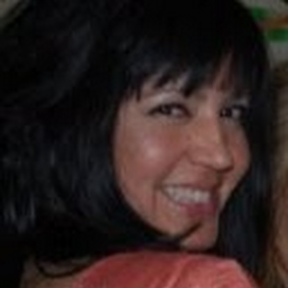 Profile Picture of Cecilia Guerrero (@cbgaz6181) on Poshmark