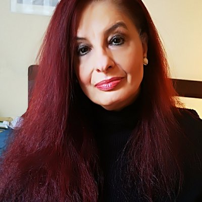 Profile Picture of Daphne Halkias (@DaphneHalkias) on Twitter