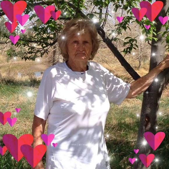 Profile Picture of Joyce Randall (@joyceran) on Poshmark