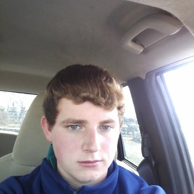 Profile Picture of Evan Schneider (@evanschneider15) on Twitter