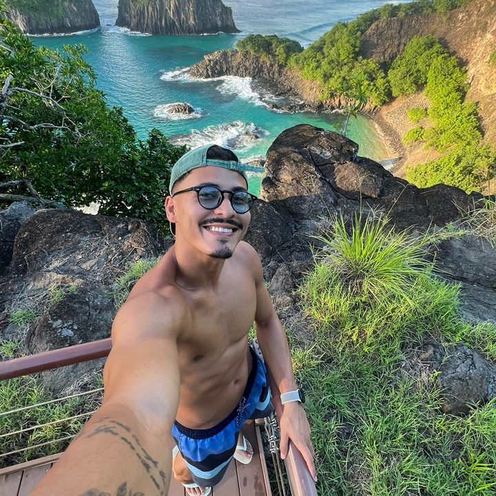 Profile Picture of   Lucas Souza (@llucas.olv)... (@llucas.olv) on Tiktok