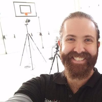 Profile Picture of Dan Bassett (@combatdan) on Twitter