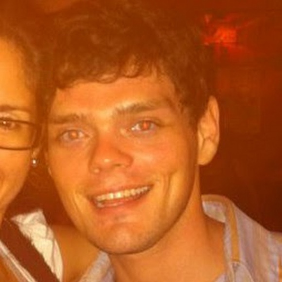 Profile Picture of James Rippel (@jamesripp) on Poshmark