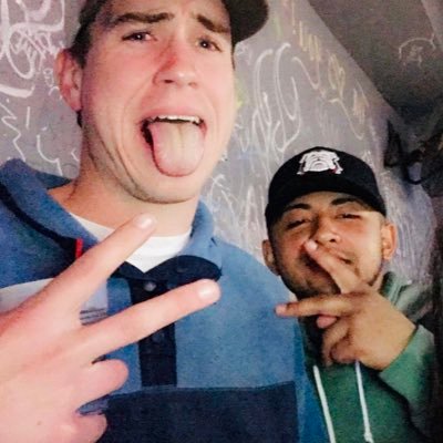 Profile Picture of Kayron Namvong (@kayron_k) on Twitter