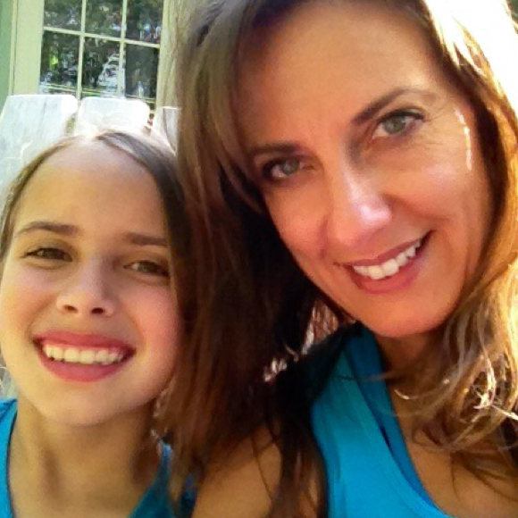 Jennifer Browne - Poshmark Profile Picture of Jennifer Browne (@brownejj) on Poshmark