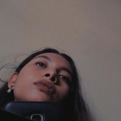 Profile Picture of Andrea Castellón (@Cast10Andy) on Twitter