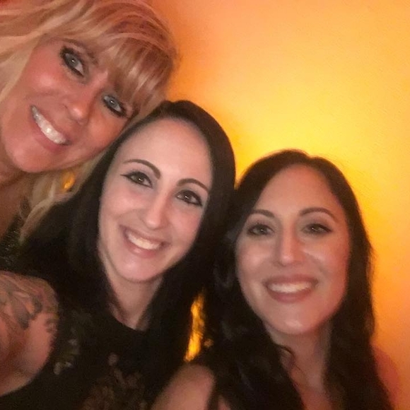 Profile Picture of Helene Kosofsky (@helene53) on Poshmark