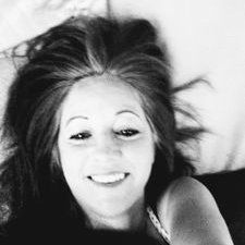 Profile Picture of Jessica Clayson (@jessica_clayson) on Twitter