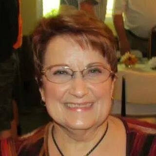 Profile Picture of Bonnie Dietsche Sivers (@bonnie.dietschesivers) on Facebook