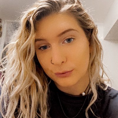 Profile Picture of Alyssa (@alyssa_clason) on Twitter