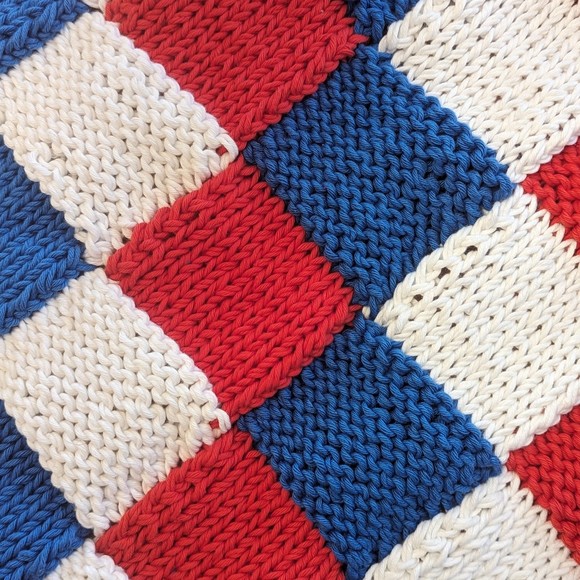 Profile Picture of Becky Gravenor (@becgra) on Poshmark