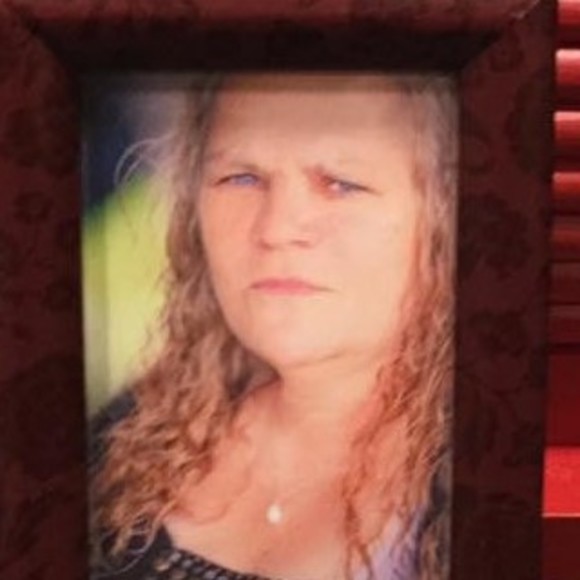 Profile Picture of Joyce Moore (@joycedianemoore) on Poshmark