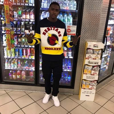 Profile Picture of Aaron Kyles (@aaron_kyles) on Twitter