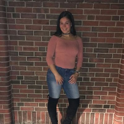 Profile Picture of Julia Cormier (@jcormierxo) on Twitter